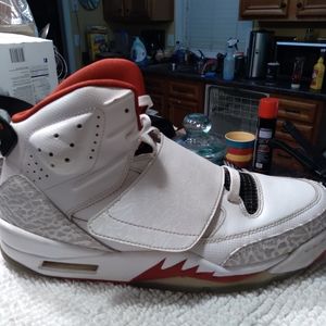 AIR JORDAN Son of Mars 'FIRE RED' blue tongue 512245-112